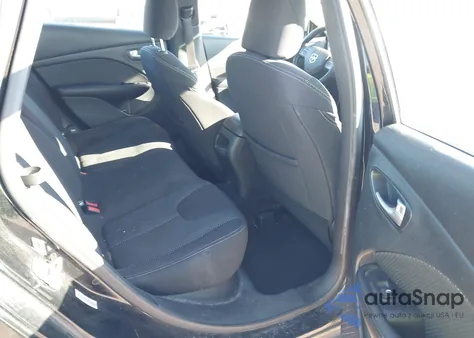 2014 Dodge Dart Sxt z USA, uszkodzony, nr VIN 1C3CDFBA1ED815077